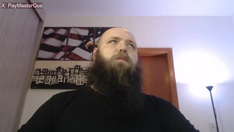 Snapshot of polar_bear91 chatting on 10.06.25 Bear online show from 10.06.25