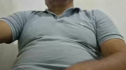 Snapshot of poli475 chatting on 05.21.26 poli online show from 05.21.26