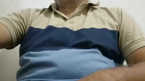 Snapshot of poli475 chatting on 05.26.26 poli online show from 05.26.26