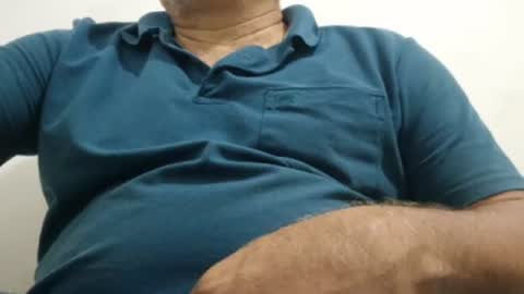Snapshot of poli475 chatting on 07.31.26 poli online show from 07.31.26