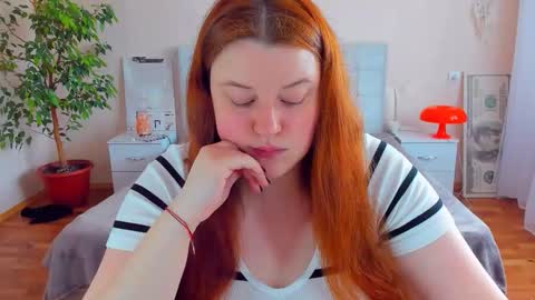 Snapshot of polinasallivan chatting on 03.09.26 Polina online show from 03.09.26