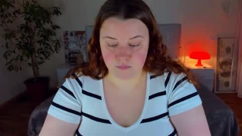 Snapshot of polinasallivan chatting on 06.29.26 Polina online show from 06.29.26