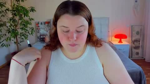 Snapshot of polinasallivan chatting on 07.08.26 Polina online show from 07.08.26