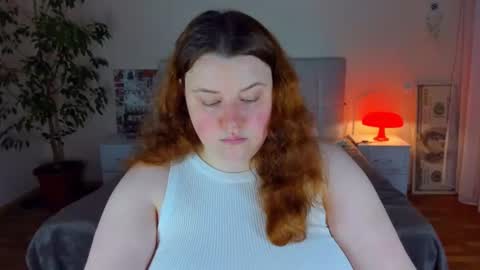 Snapshot of polinasallivan chatting on 07.20.26 Polina online show from 07.20.26
