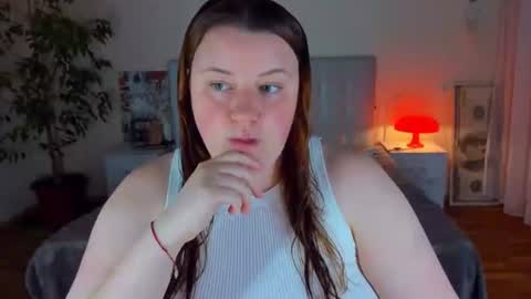 Snapshot of polinasallivan chatting on 07.21.26 Polina online show from 07.21.26