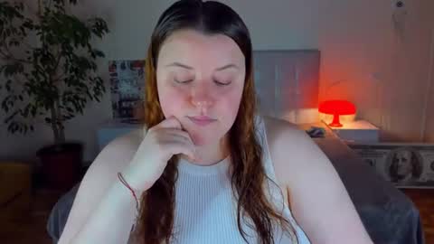 Snapshot of polinasallivan chatting on 07.31.26 Polina online show from 07.31.26