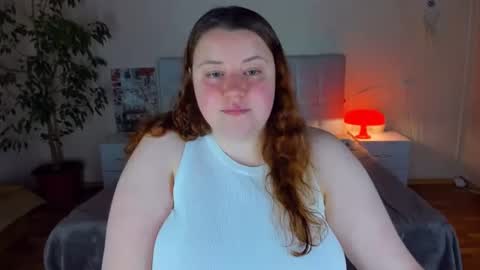 Snapshot of polinasallivan chatting on 08.06.26 Polina online show from 08.06.26