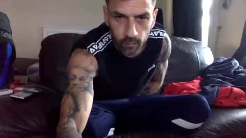 Snapshot of polla101 chatting on 12.24.24 aquiles online show from 12.24.24