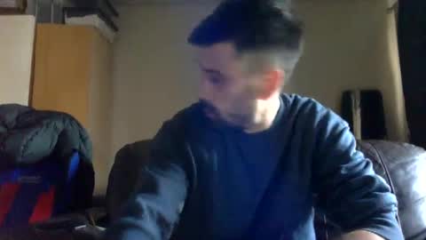 Snapshot of polla101 chatting on 12.30.24 aquiles online show from 12.30.24