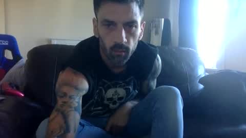 Snapshot of polla101 chatting on 09.25.25 aquiles online show from 09.25.25