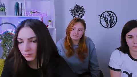 polly_cute1 online show from 02.18.26