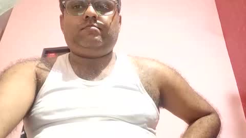 Snapshot of pomyda chatting on 01.12.25 pomyda online show from 01.12.25