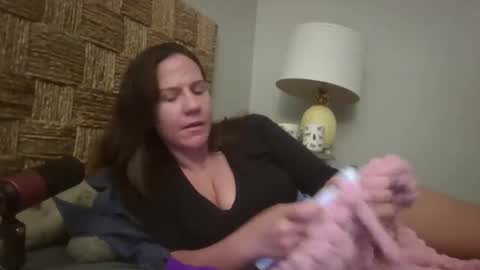 Snapshot of pooncahantits chatting on 01.24.25 Emily at Home online show from 01.24.25