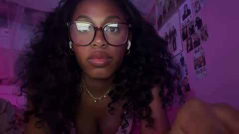 princess online show from 02.14.25