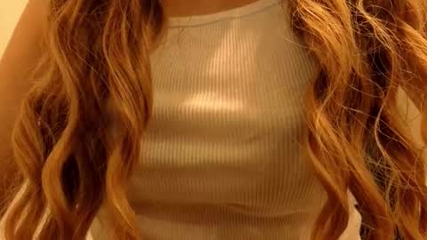 Snapshot of poppybloopy chatting on 09.13.25 April online show from 09.13.25