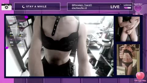 Snapshot of porcelain_tears01 chatting on 06.12.26 porcelain_tears01 online show from 06.12.26