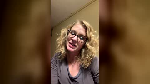 Snapshot of porcelaingold chatting on 02.12.26 NurseAfterHours online show from 02.12.26