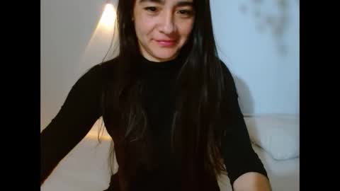 Snapshot of porcelainlux chatting on 02.10.26 porcelainlux online show from 02.10.26