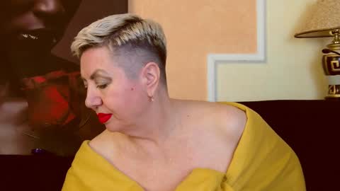 LADY POSH online show from 12.03.24