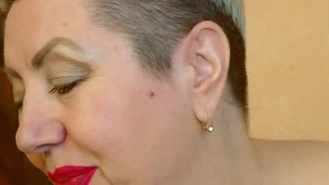 LADY POSH online show from 01.30.25