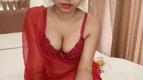 Snapshot of poulomi_das chatting on 04.06.26 poulomi online show from 04.06.26