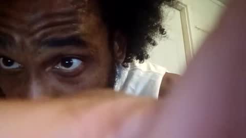 Snapshot of poundgame0710 chatting on 09.15.25 PipeLayerPlayer007 online show from 09.15.25