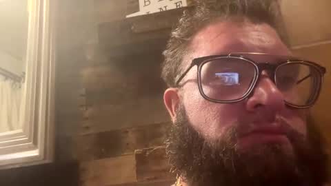 Snapshot of poundsquad305 chatting on 01.16.25 poundsquad305 online show from 01.16.25