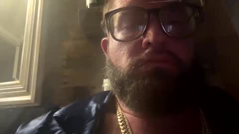 Snapshot of poundsquad305 chatting on 10.20.25 poundsquad305 online show from 10.20.25