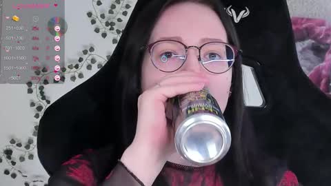 Robyn online show from 03.04.26