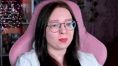Snapshot of power_robynn chatting on 07.07.26 Robyn online show from 07.07.26