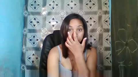 Snapshot of power_sexy chatting on 04.21.26 LARISSAH online show from 04.21.26