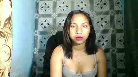 Snapshot of power_sexy chatting on 04.23.26 LARISSAH online show from 04.23.26