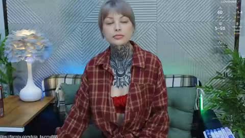 Lola online show from 04.23.26
