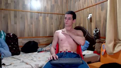 chris independent  online show from 10.06.25