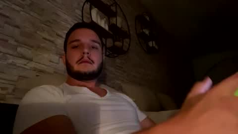 Snapshot of poyx chatting on 09.24.25 Izaak star online show from 09.24.25