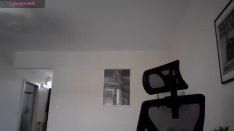 Snapshot of prdolac chatting on 12.14.25 prdolac online show from 12.14.25