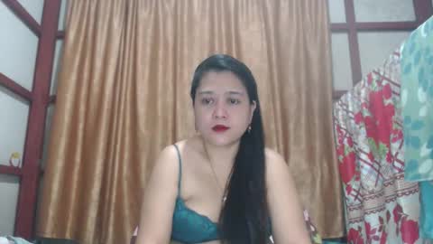 precious0088 online show from 10.17.25