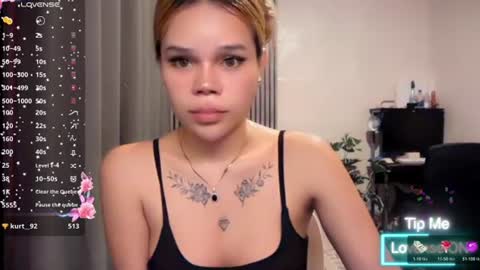 Snapshot of preciousangel69xxx chatting on 07.31.26 MAXXINE online show from 07.31.26