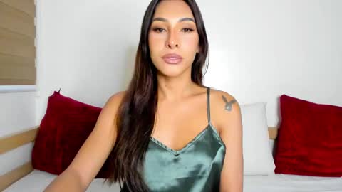 Paula online show from 01.26.25