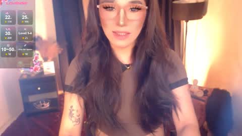 Snapshot of preciousrosedoll chatting on 06.17.26 Rosedoll online show from 06.17.26
