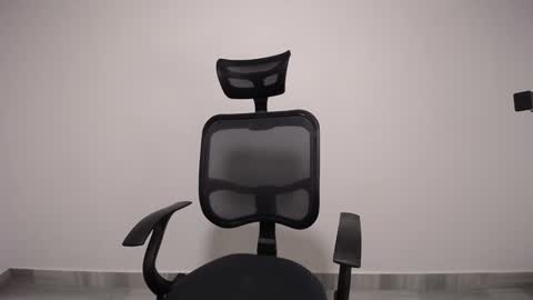 Plux online show from 12.03.24