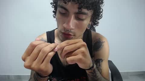 Plux online show from 02.16.25