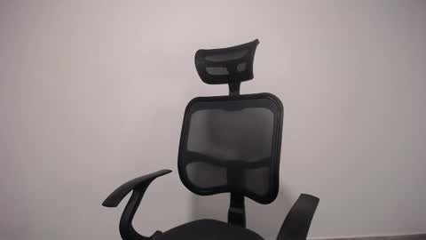 Plux online show from 02.19.25