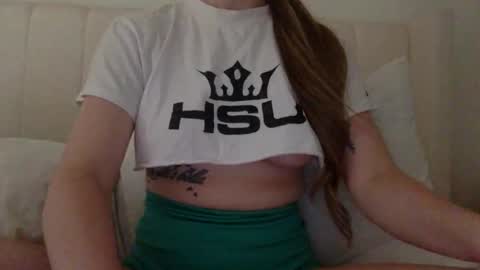 Snapshot of pressplayxo chatting on 12.20.24 The Myth The Legend The baddest Bitch of all online show from 12.20.24