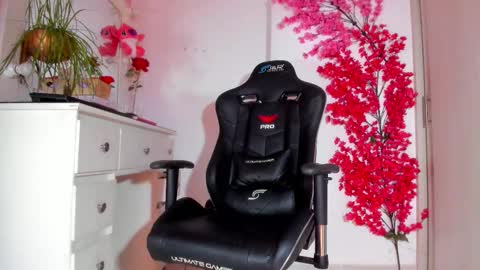 PRESSURE online show from 03.16.26