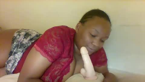 Snapshot of prettie_diva0 chatting on 02.15.26 Prettie diva online show from 02.15.26