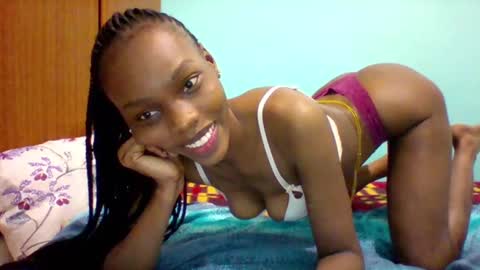 Snapshot of pretty253 chatting on 01.25.25 pretty253 online show from 01.25.25