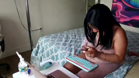 Yasmine pretty online show from 07.15.26