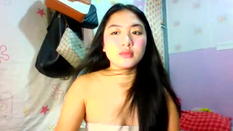 pretty_am online show from 12.14.25