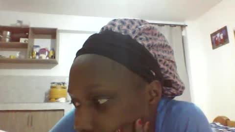 Snapshot of pretty_beib chatting on 06.05.26 Karol online show from 06.05.26